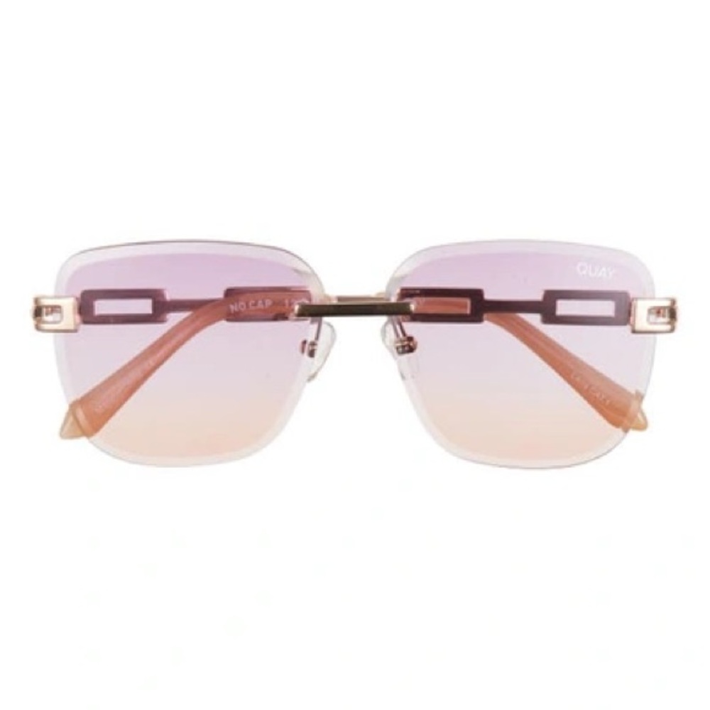 Quay Australia X Saweetie No Cap Sunglasses Gold/Coral Pink